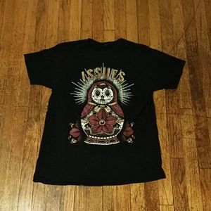 Men's large issues rock band tee